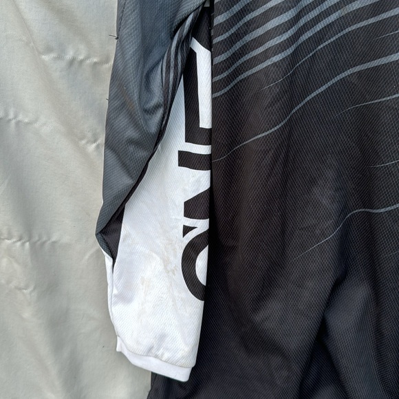 NWT O’Neill racing element, jersey, black and gray size large - Picture 5 of 6